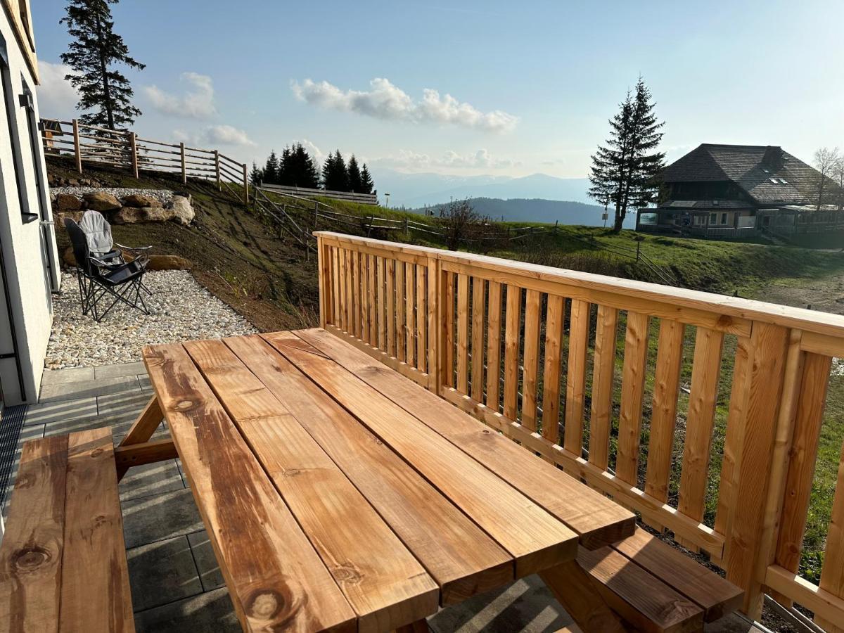 Berglisl - Direkt An Der Schipiste! Neue Ferienwohnung Mit Sauna Klippitztorl Luaran gambar